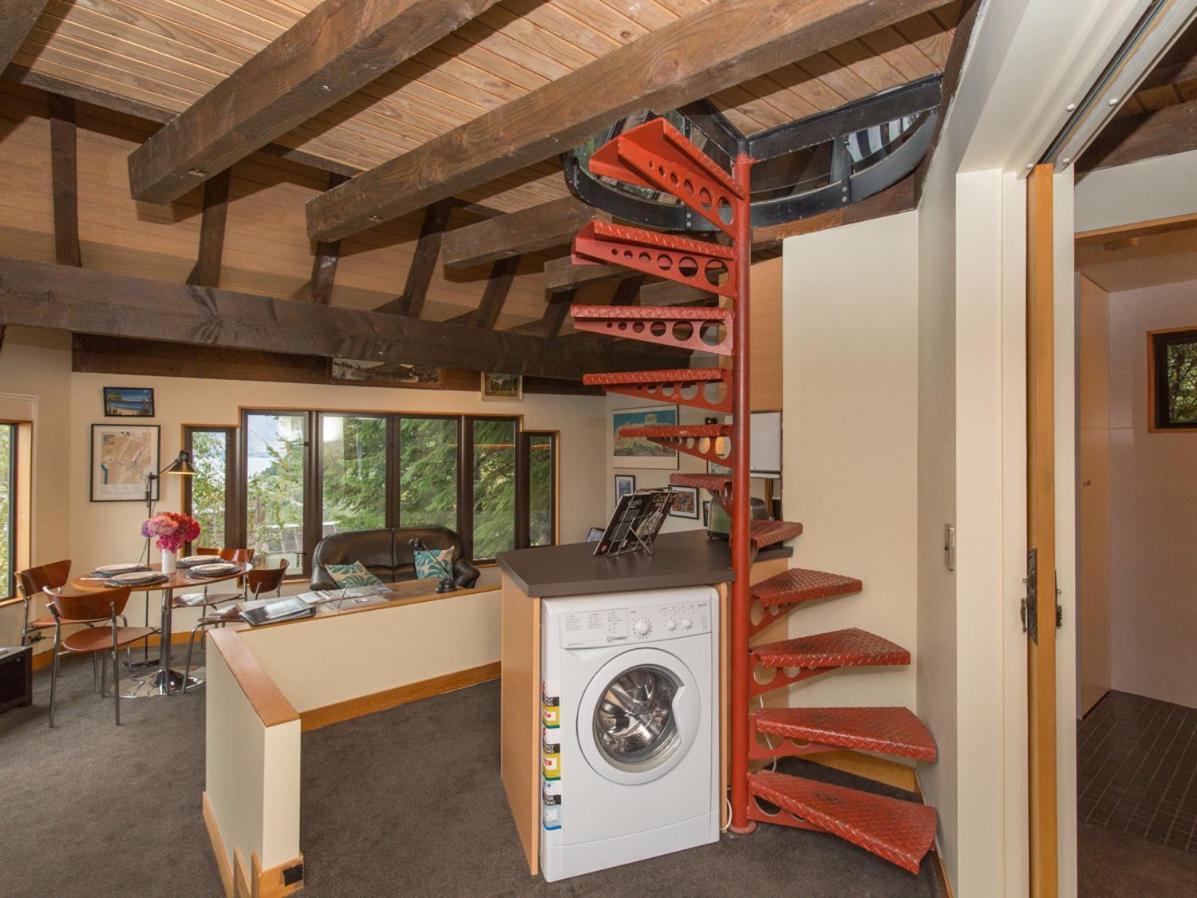 Crows Nest - Queenstown Holiday Home Экстерьер фото